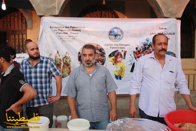 الجمعية الفرنسية تقدّم الافطار لـ600 من النازحين الفلسطينيين من سوريا