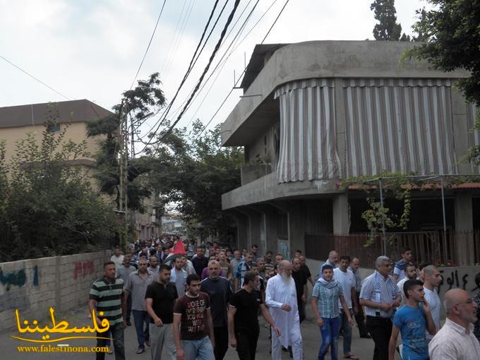 مسيرة في مخيم البص بعد صلاة العيد تضامناً مع غزة