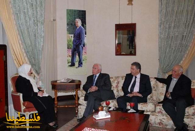 الأحمد التقى بهية الحريري بحضور السفير دبور: الحل لقضية مطلوبي عين الحلوة سياسي