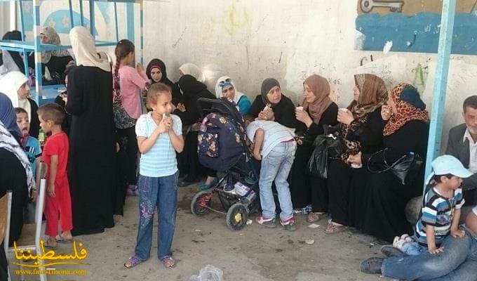 النازحون من مخيمات سوريا يقيمون اعتصام مطلبي في مخيم البداوي