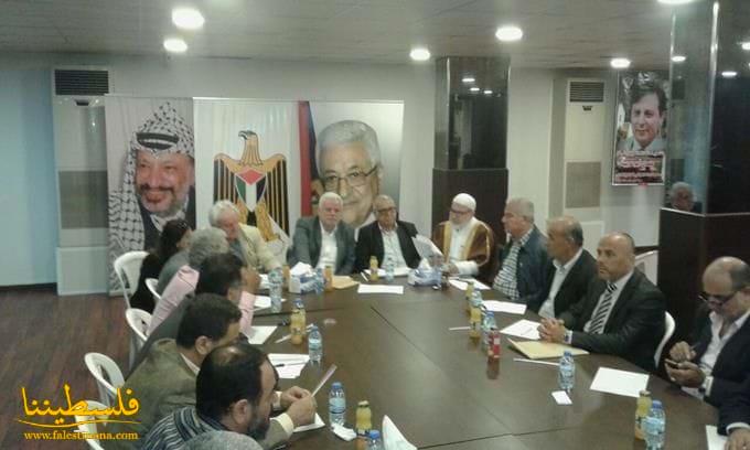 القيادة السياسية الفلسطينية تلتقي مدير الأونروا وتسلّمه مذكرةً توافقية من اللجان الفنية