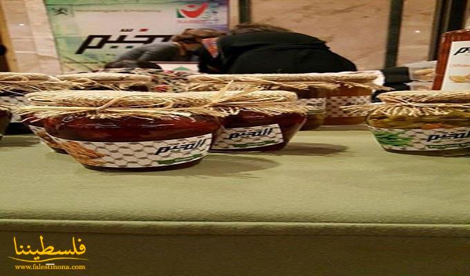 منتجات مخيم عين الحلوة في معرض فينيسيا