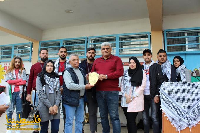 الاتحاد العام لطلبة فلسطين في صور يكرِّم الطلاب المتفوقين في ثانوية دير ياسين