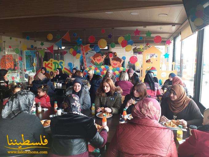 المكتب الحركي للمرأة في البقاع يُكرِّم ثُلّةً من الفلسطينيات في يومَي المرأة والمعلِّم
