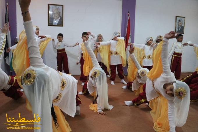 حركة "فتح" تشارك مركز سنابل في حفلٍ لرعاية المسنين في مخيم الرشيدية