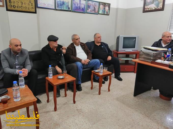 العميد عبدالله يزور هيئة التوجيه السياسي في مخيّم البص