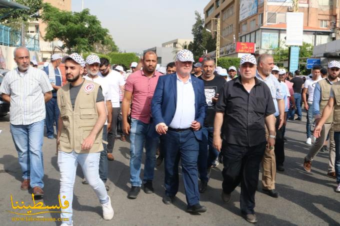 حركة "فتح" تُشارك في مسيرةٍ حاشدةٍ في مدينة صيدا إحياءً لـ"يوم القدس العالمي"