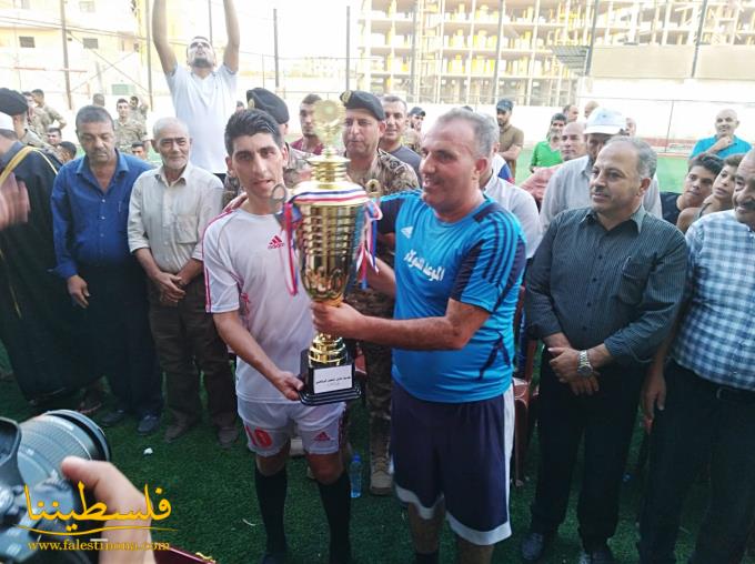نادي النصر الرياضي يستضيف نادي لواء المشاة الثاني في مباراة كرة قدم في نهر البارد