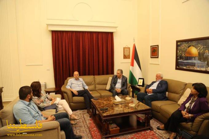 السفير دبور يبحث أوضاعَ شعبنا في المخيّمات مع المدير العام للـ"أونروا" في لبنان