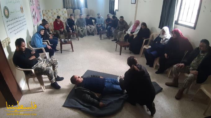 لجنة العمل الاجتماعي تُخرِّج دورةَ إسعافات أولية لكتيبة أبو جهاد الوزير في عين الحلوة