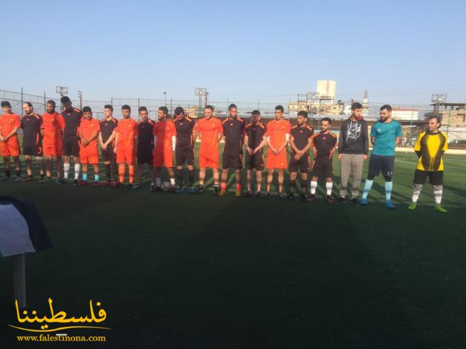 مباراة كرة قدم بين ناديي "النجوم" و"الصمود" في نهر البارد إحياءً لذكرى رحيل "أبو فادي النجوم"