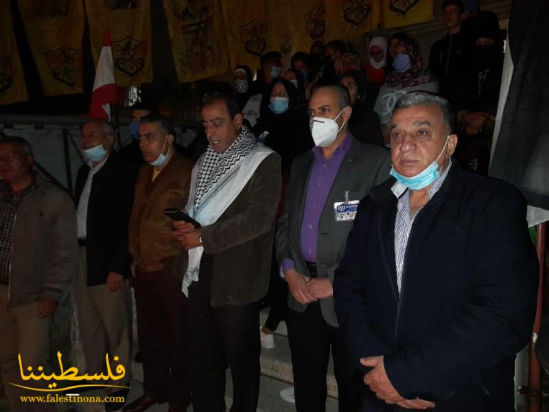 حركة "فتح"- شُعبة تعلبايا تُحيي الذكرى الـ١٦ لاستشهاد الرمز ياسر عرفات بإضاءة شموع