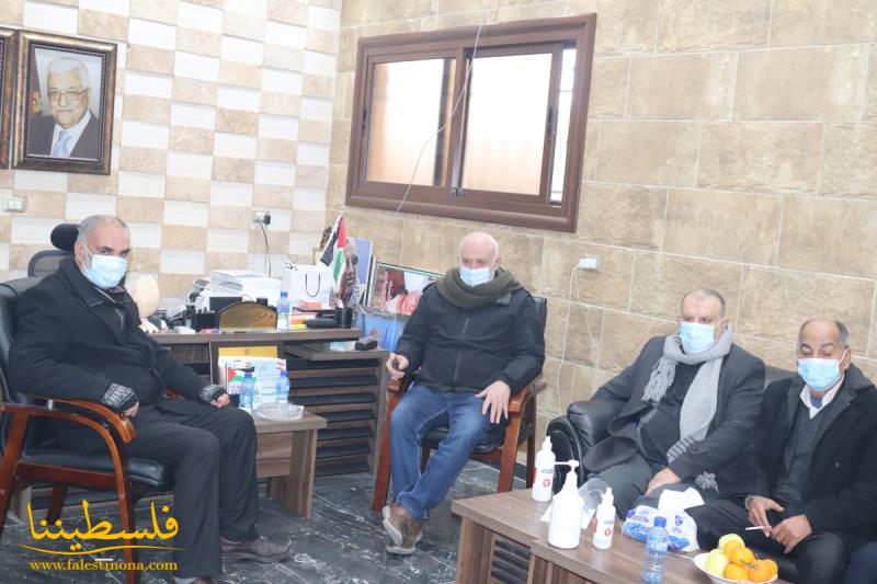 حركة "فتح" تستقبل وفدًا من حزب الله في مقرّها بمخيم الرشيدية