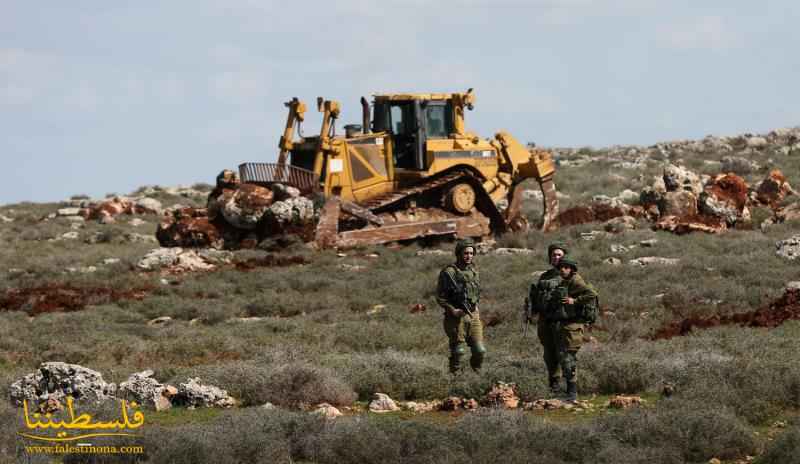 الاحتلال يجرف أراضي في جالود جنوب نابلس