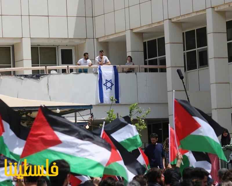 المصادقة على مشروع قانون لحظر النشاط السياسي للطلبة الفلسطينيي...