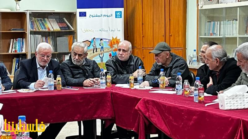 لجنة الشؤون الخارجية النيابية اللبنانية تزور مخيم عين الحلوة