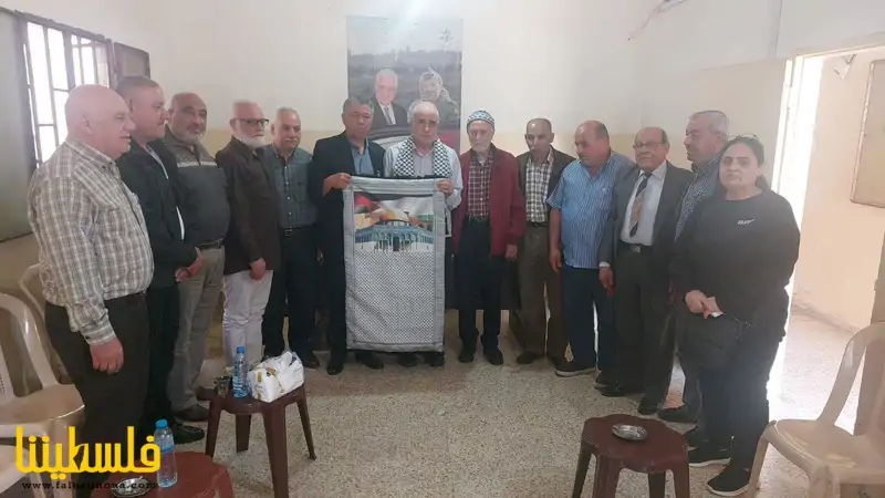 اتحاد نقابات عمال فلسطين في لبنان يكرم قيادة "فتح" في...