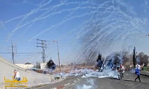 اكثر من 200 مصاب في المواجهات المتواصلة مع قوات الاحتلال في الضفة