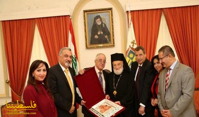 البطريرك غريغوريوس يستقبل وفد اللجنة الرئاسية العليا لشؤون الكنائس في فلسطين