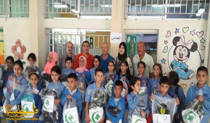 جمعية الهلال الأخضر اللبناني توزع حقائب مدرسية على طلبة الأونروا المتفوقين في الشبريحا