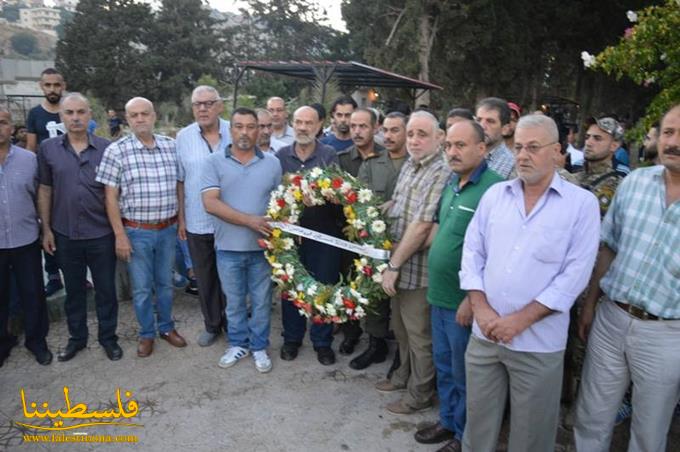 حركة "فتح" وفصائل "م.ت.ف" في صيدا تزور مقبرة الشهداء في عين الحلوة