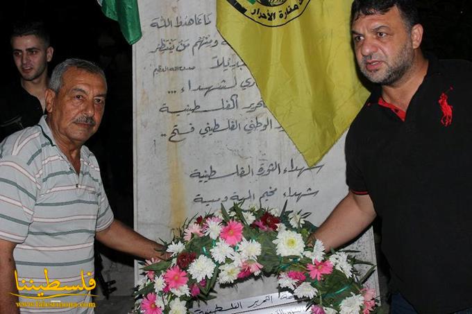 حركة "فتح" في المية ومية تزور مقبرة الشهداء وتكلِّلها بالورود