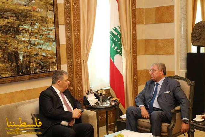 السفير دبور يلتقي وزير الداخلية والبلديات اللبناني