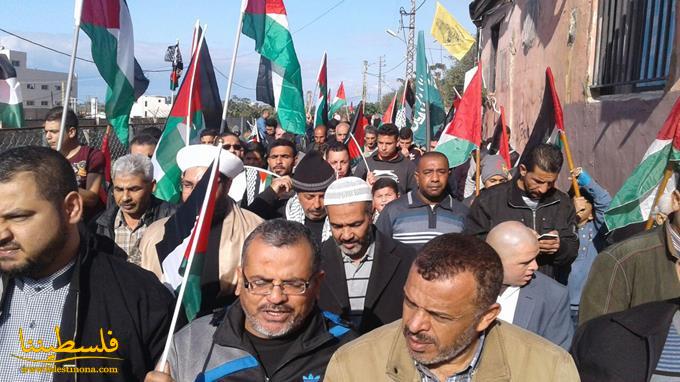 مسيرةٌ جماهيريّةٌ في تجمُّع القاسميّة رفضًا لقرار ترامب إعلان القدس عاصمة لكيان الاحتلال