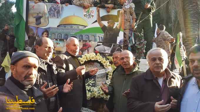 حركة "فتح" في البداوي تكلِّل أضرحة الشهداء بالورود