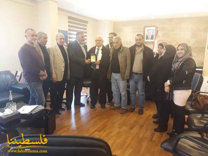 حركة "فتح" تزور رئيس بلدية صيدا