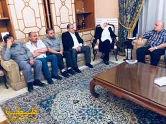 القيادة السياسية الفلسطينية في صيدا تزور النائب الحريري في مجدليون