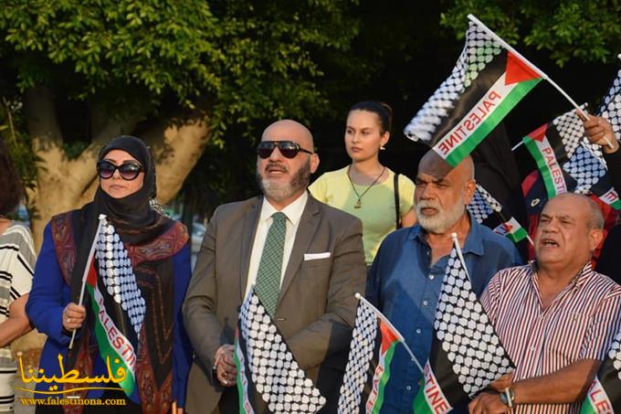 الجمعيات الأهلية في مدينة صور تُنظِّم وقفةً تضامنيّةً دعمًا لفلسطين