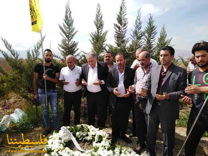 السفير دبور وقيادة حركة "فتح" في لبنان يُشيِّعون الشهيد أحمد شحيبر