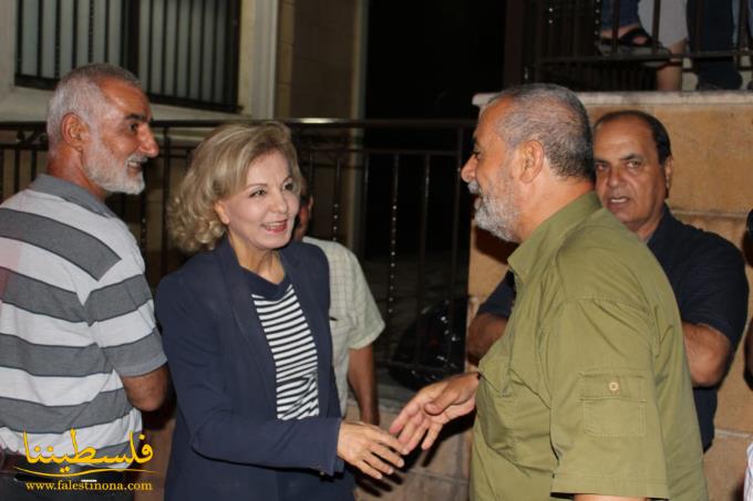 (تحت المقال - 4) - المحامية بشرى الخليل تزور مخيم برج الشمالي تضامنًا مع الشعب الفلسطيني
