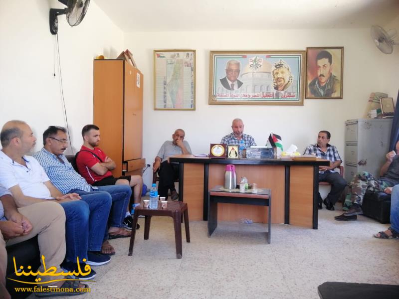أمين سر حركة "فتح" في منطقة الشمال يستقبل إدارة نادي "أشبال فلسطين"