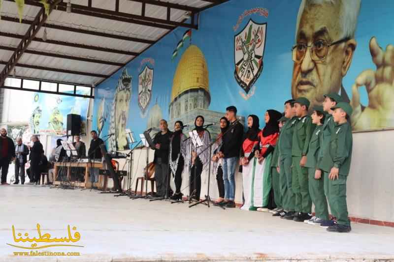 قيادة حركة "فتح" - منطقة صور تستقبل المهنّئين بذكرى انطلاقتها الـ٥٦ في مخيّم الرشيدية