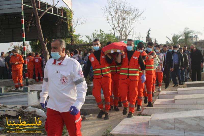 جمعيَّة الهلال الأحمر الفلسطيني في لبنان وجماهير شعبنا يشيِّعون الشَّهيد الدكتور أحمد خليل فهد