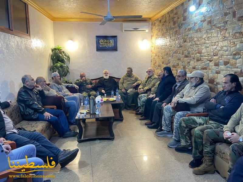 "فتح" و"قوات الأمن الوطني الفلسطيني" تجتمع بالقوى الإسلامية في عين الحلوة: "أمنُ المخيم خطٌّ أحمر"