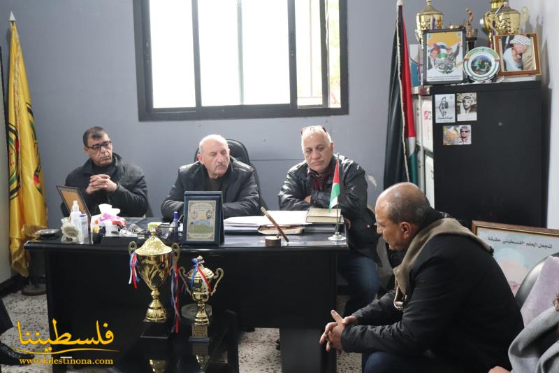 وفدٌ من المجلس الأعلى للشَّباب والرياضة الفلسطينيّة القادم من أرض الوطن يزور مخيّمات صور متفقدًا المنشآت الرياضيّة