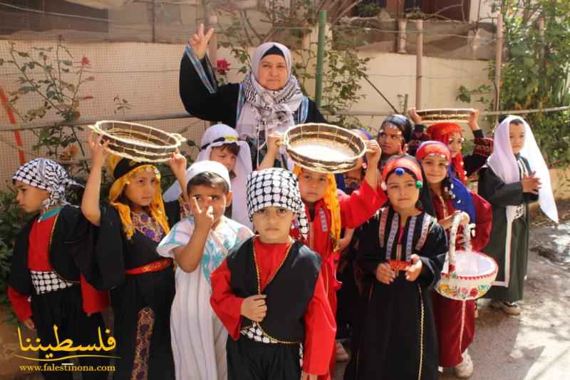 كرنفالٌ تراثيٌّ فلسطيني في مخيّم الرشيدية بمناسبة الذكرى الـ٧٤ للنكبة