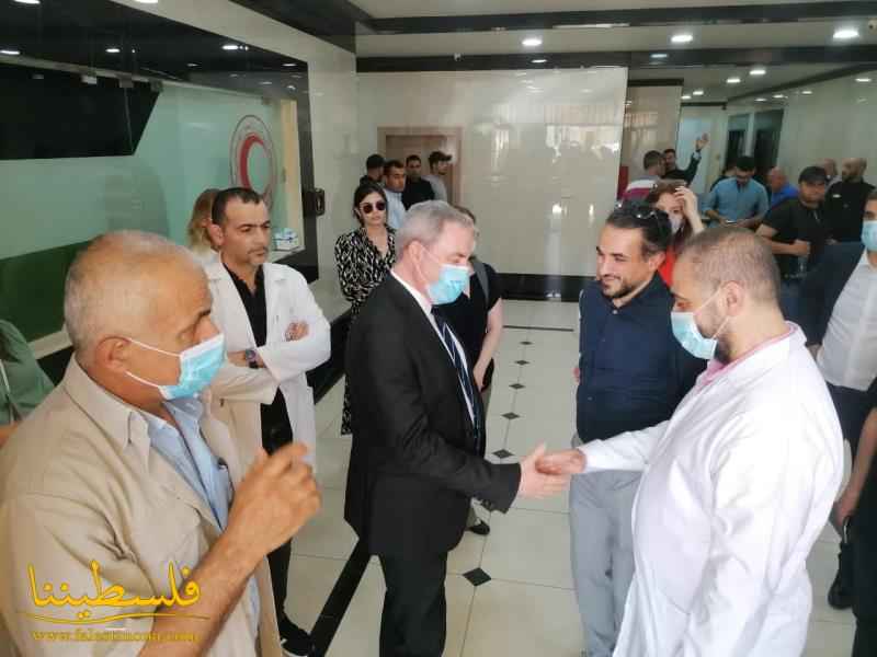 وفد من السفارة الأمريكية برئاسة مساعد وزير الخارجية في زيارة لمستشفى الهمشري