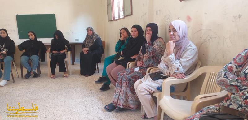 ندوة عن "وعد بلفور" لمكتب المرأة الحركي في مخيم الرشيدية