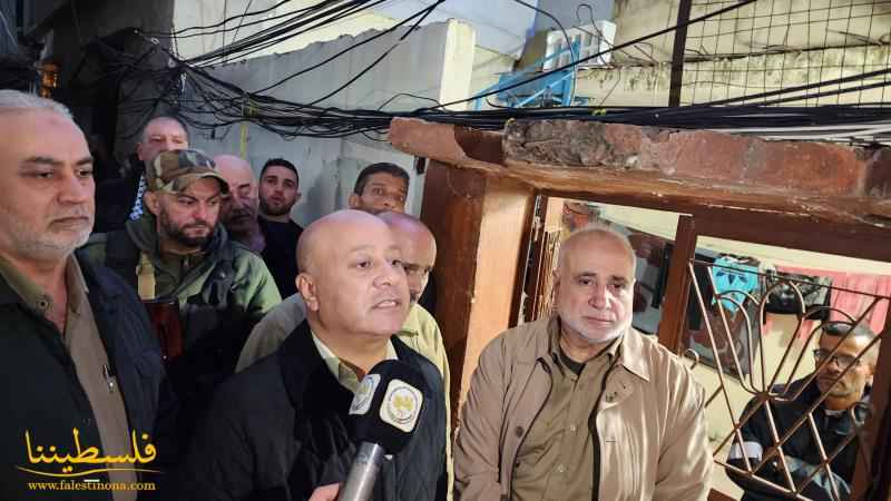 د.أبو هولي برفقة الملتقى الثقافي الفلسطيني التربوي يجول في شوارع مخيّم عين الحلوة