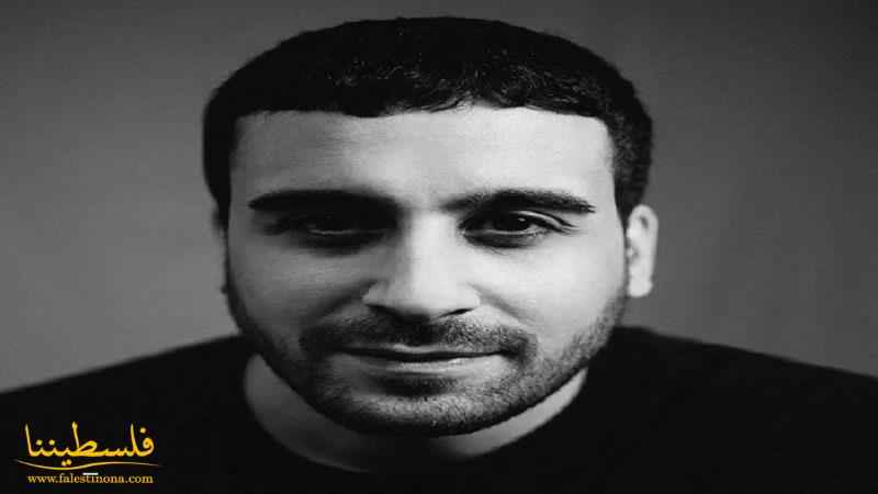الفنان الفلسطيني طارق كيسوانسون في القائمة النهائية لجائزة "ما...