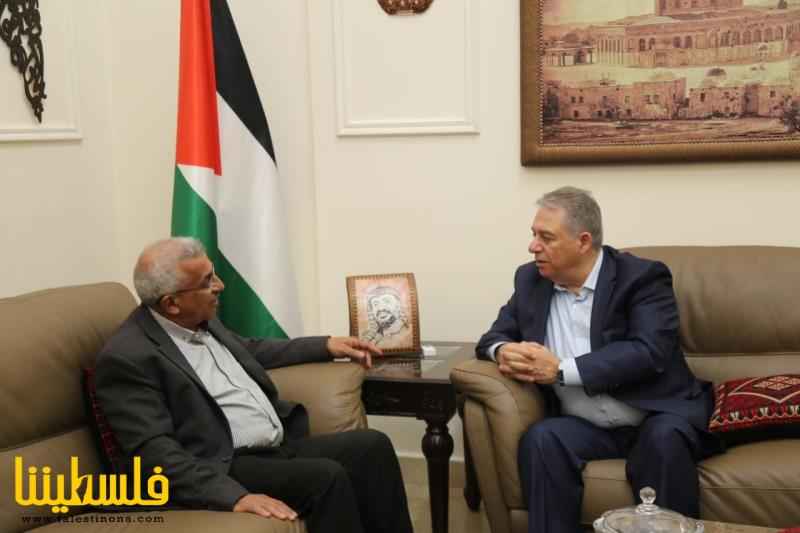 السفير دبور يلتقي الأمين العام للتنظيم الشعبي الناصري د.أسامة سعد