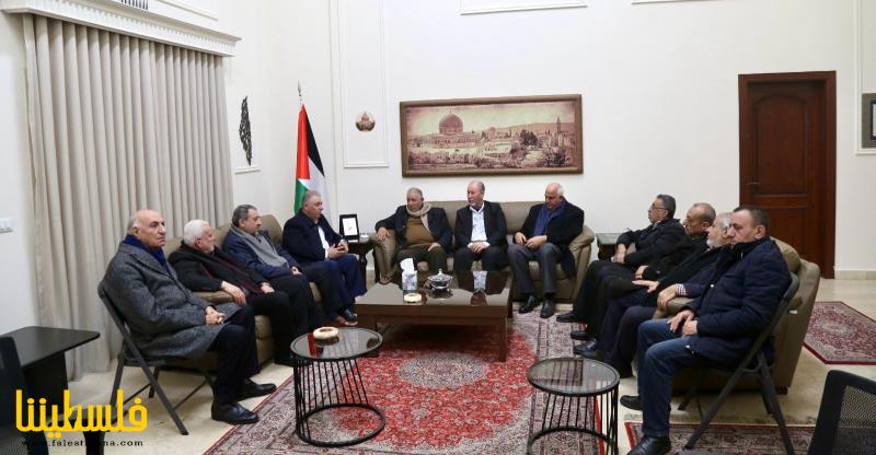 السفير دبور يلتقي لجنة من الأحزاب اللبنانية وقوى التحالف الفلسطيني