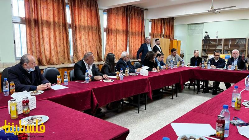 لجنة الشؤون الخارجية النيابية اللبنانية تزور مخيم عين الحلوة