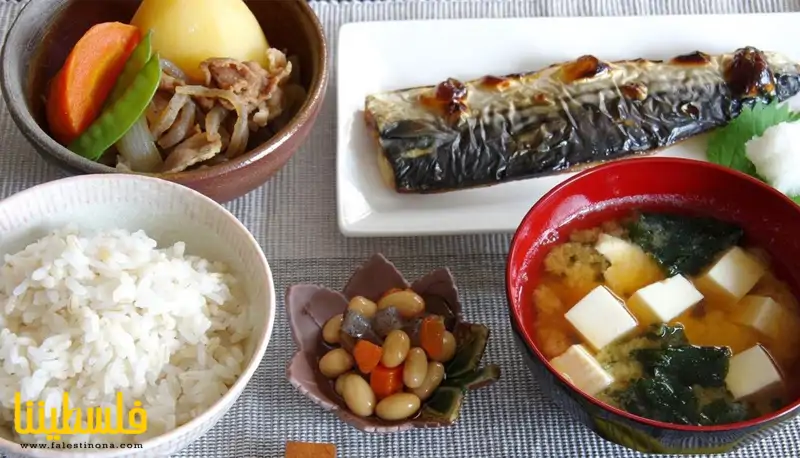 دراسة جديدة "النظام الغذائي الياباني" يحمي المرأة من الخرف