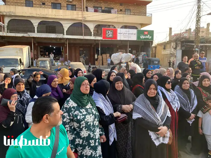 (تحت المقال - 15) - مسيرة جماهيرية في نهر البارد وفاءً للشهيد الرمز ياسر عرفات