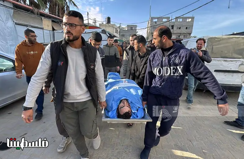 استشهاد شاب وإصابة طفل برصاص الاحتلال في قطاع غزة